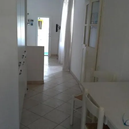 Appartamentino Bianco شقة *